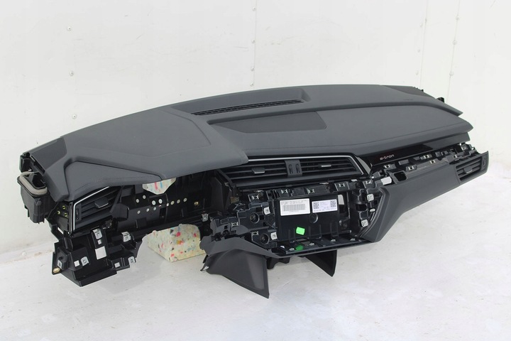 фото №6, Audi q8 e-tron консоль pulpit 4m 4kl857001 панель роздавальна капот pulpit