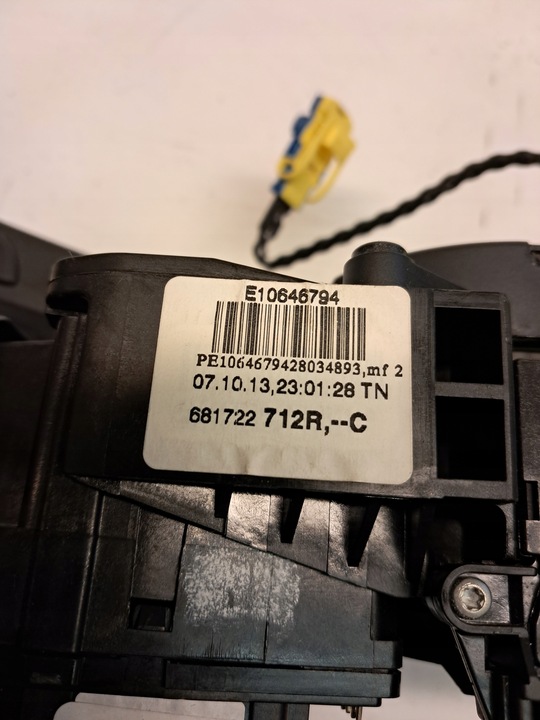 фото №9, Переключатель комбинированный лента подрулевые рычаги dacia sandero ii 681722712r