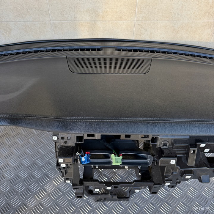 фото №8, Панель комплектна подушка безпеки консоль ремені капот jeep compass ii рестайлінг 2021 рік