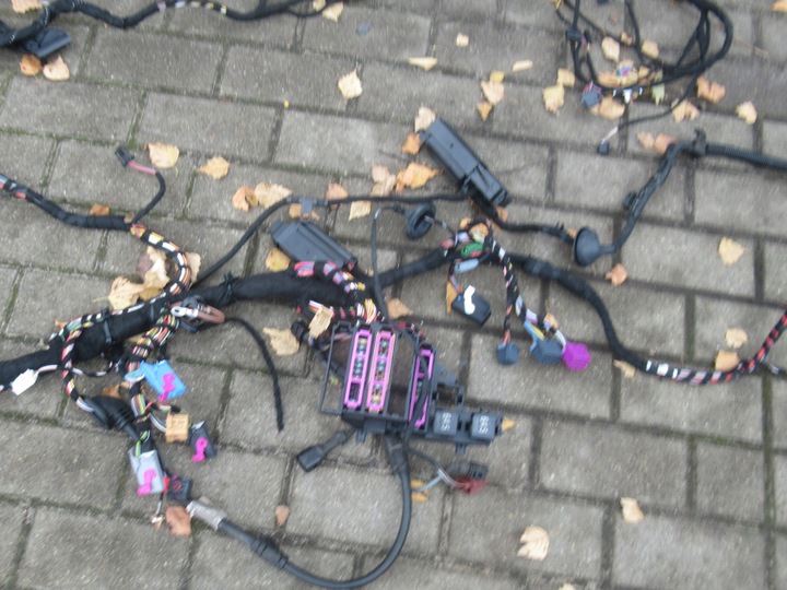 фото №8, Установка жгут интерьера a4 rs4 b8 комплектная bang