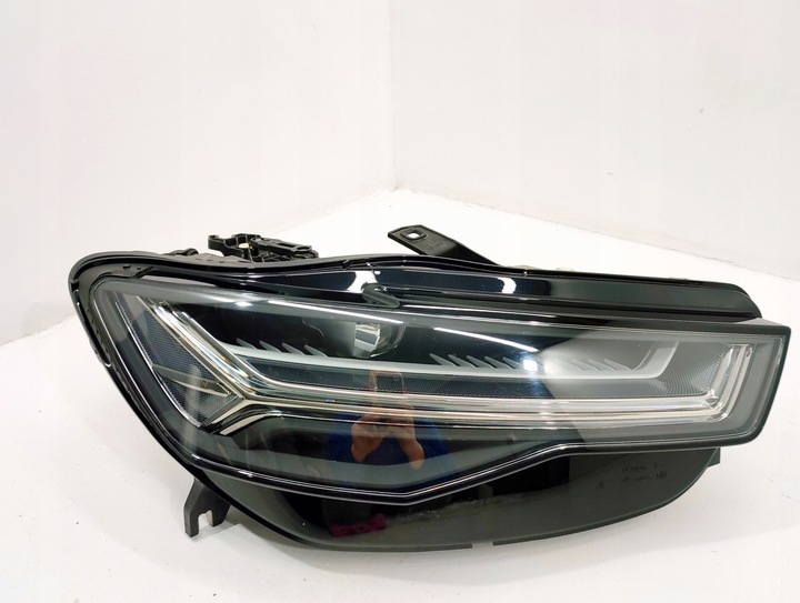 фото №13, Audi a6 s6 rs6 c7 рестайлинг лампы перед matrix комплектные 4g0941035b 4g0941036b