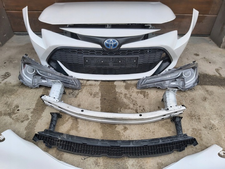 фото №8, Toyota corolla e21 боковина двері правий зад