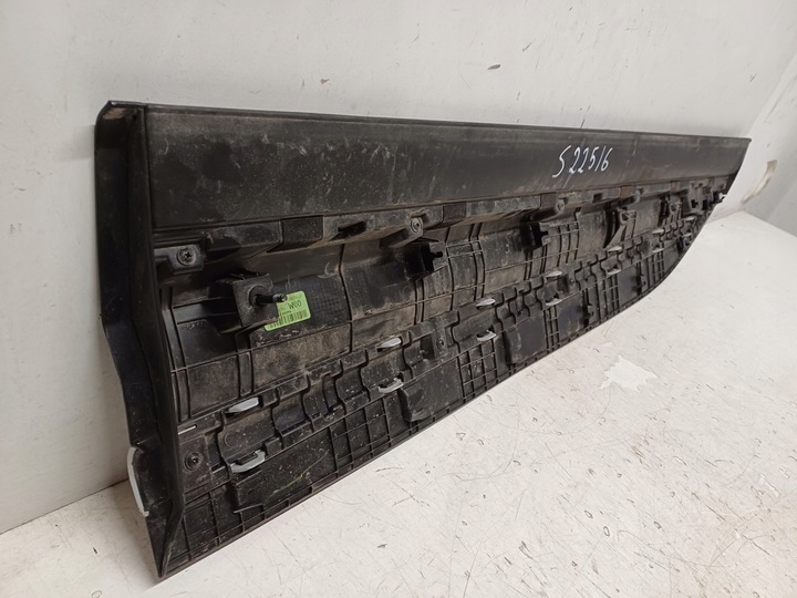 фото №6, Kia sportage 5 v 21- планка дверь правые перед 87722r2000