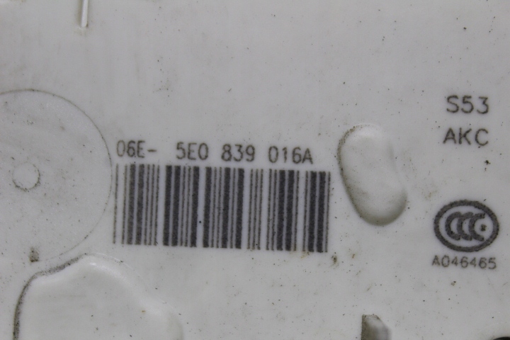 фото №2, Замок правые зад дверь skoda rapid ii