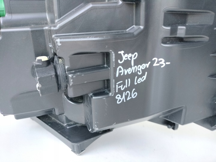 фото №8, Лампа левая фара jeep avenger 23- полный led