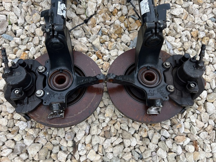 фото №3, Ford focus mk2 ii поворотный кулак амортизатор левый