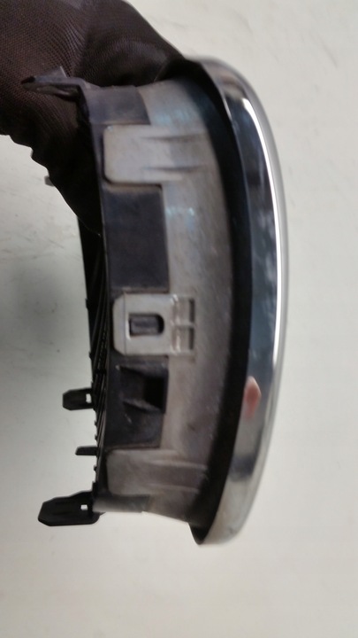 фото №12, Решітка радіатора решітка впуск повітря ліва bmw 1 e81 e87 51137128613 європа гарна