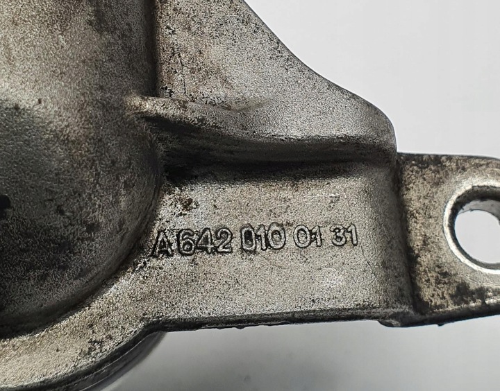 фото №8, Штуцер води chrysler 300c 3.0 crd a6420100131