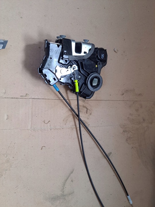 фото №5, Замок двері лівих передніх auris ii універсал