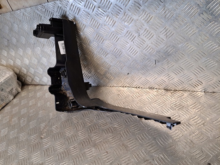 фото №7, Bmw x5 f15 2013-2018 ковзун бампера правий зад