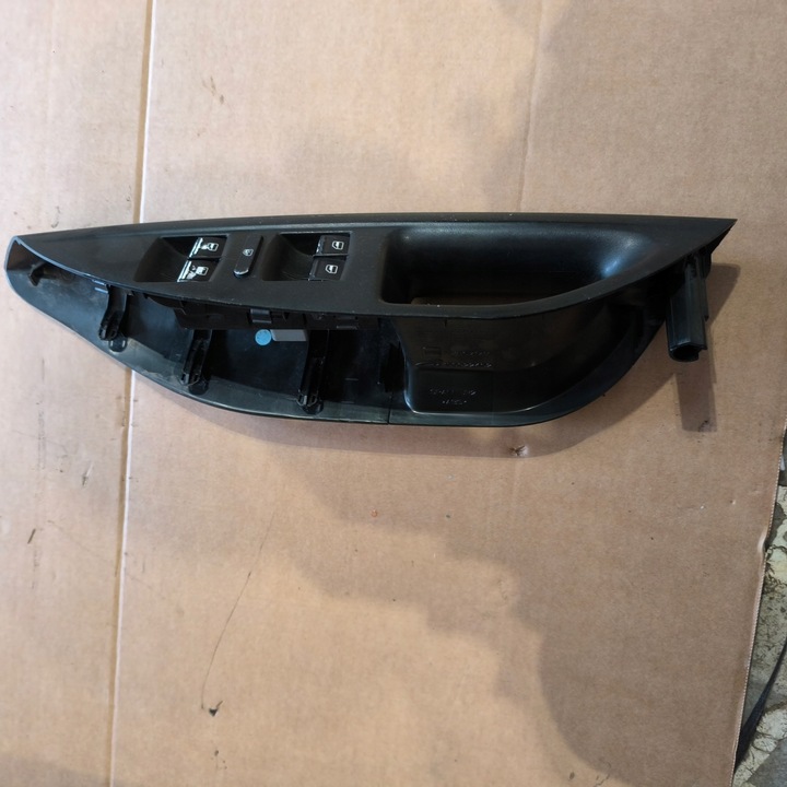 фото №1, Панель переключатель стекло el. lp seat altea 5p1867171a