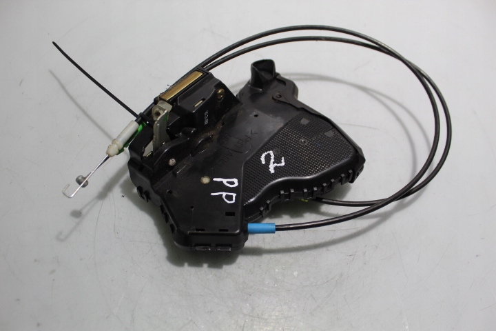 фото №1, Замок правий перед двері toyota avensis ii t25