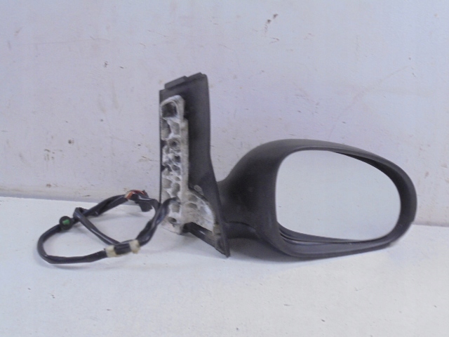 фото №1, Volkswagen golf plus 05-08 дзеркало праві електричні 076014 010836