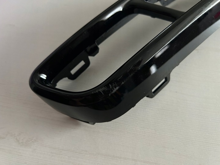 фото №11, Vw t-roc r-line рестайлинг 2021- решётка решётка выхлоп правая 2ga оригинал чёрная