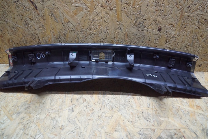 фото №10, Защита ремня порога багажника 8t8864513 a5 sportback