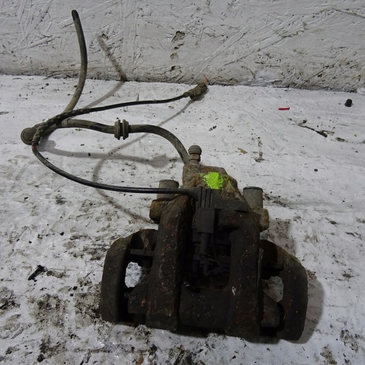 фото №1, Mercedes ml w164 3.0cdi суппорт тормозной зад правый