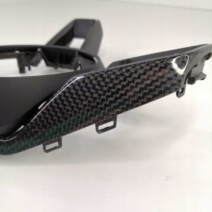 фото №10, Porsche 911 992 panamera cayenne macan taycan рамка руль карбон