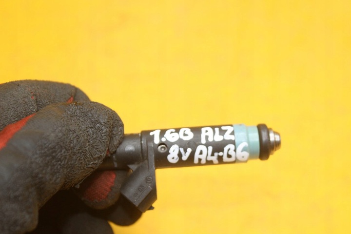 фото №7, Форсунка инжектор топлива audi a4 b6 1.6 b 8v alz 06b133551h