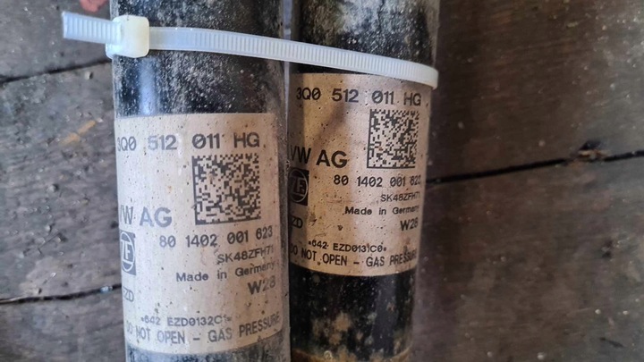 фото №2, Амортизатор зад лівий skoda superb iii 2.0tdi 3q0512011hg