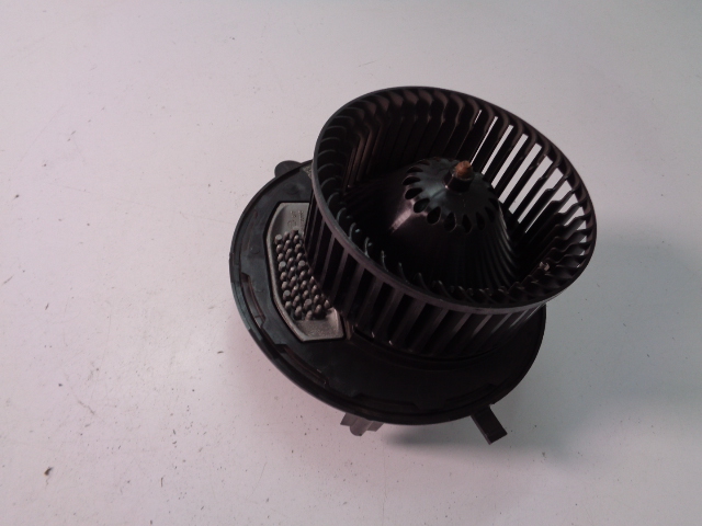 фото №1, Воздуходувка воздуховод skoda kodiaq 2022 год