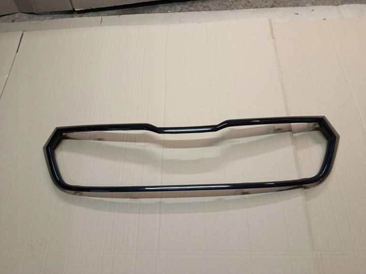 фото №1, Skoda kodiaq хром решітка решітка радіатора рамка оригінал ідеальний стан