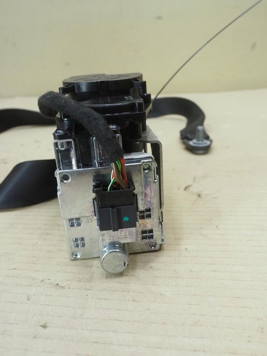 фото №12, Pas безпеки праві перед mercedes s клас w 221 2218609885