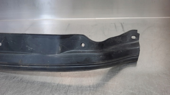 фото №5, Планка прокладка обтікач двері правий перед 30661413 volvo v50 04-12r