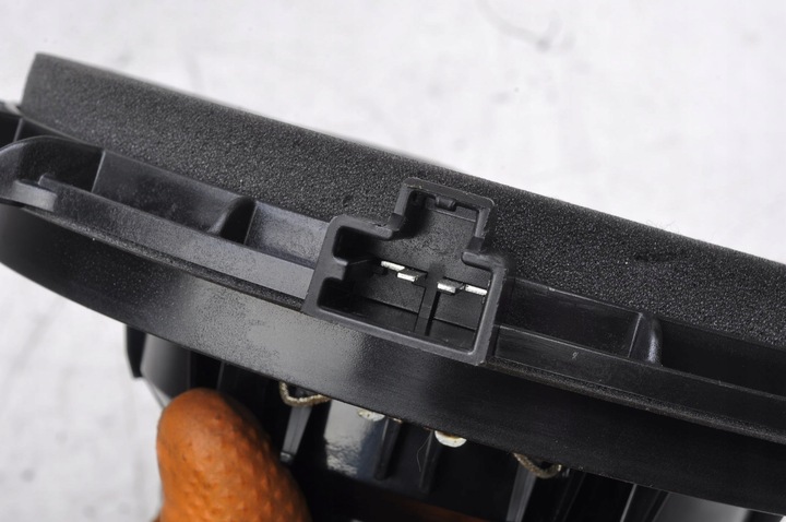 фото №9, Volvo c70 ii динамики dynaudio комплект