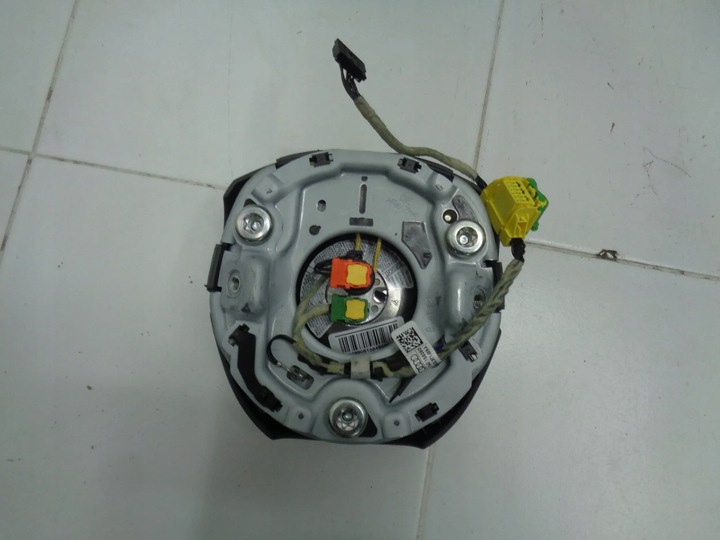 фото №7, Audi a4 b8 8k 08r-deska серая подушки подушка безопасности ремни комплект европа