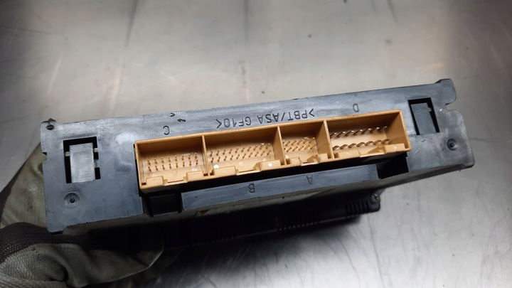 фото №5, Панель кондиціонера audi a3 8l 98r 1.6b hb 3d 8l0820043d