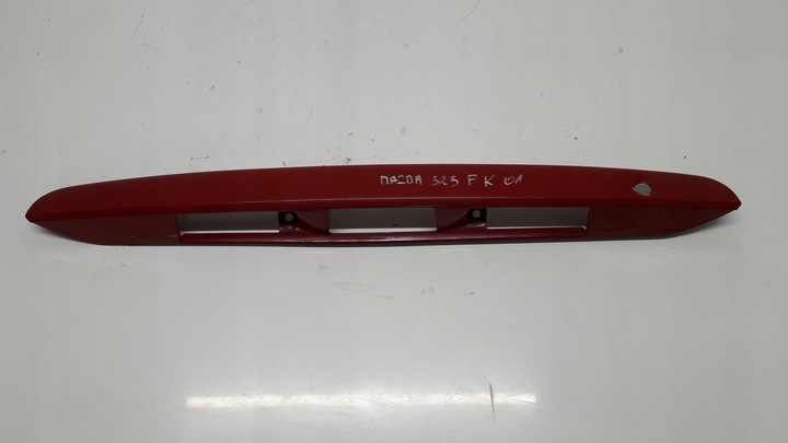 фото №7, Mazda 323f bj 98-03 накладка планка кришки задньої