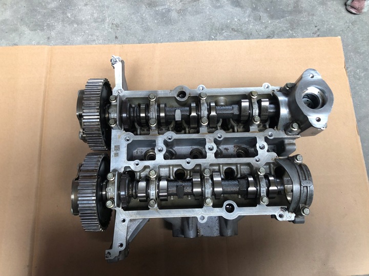 фото №1, Ford c-max mk2 головка вали 1.0 ecoboost