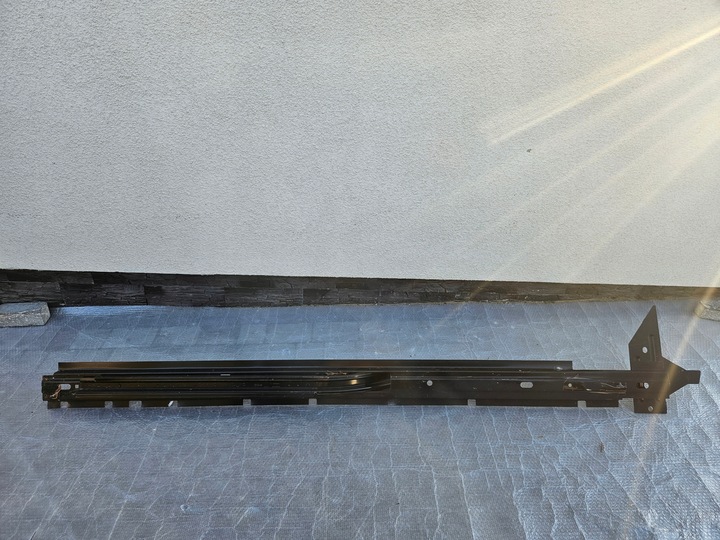 фото №1, Jumpy expres proace 16- шина нижня направляюча порога праві новий оригінал.