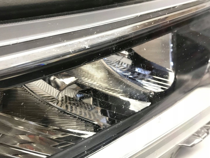 фото №10, Лампа фара правий перетворювач toyota rav 4 v оригінальний номер 89908-42020 європа