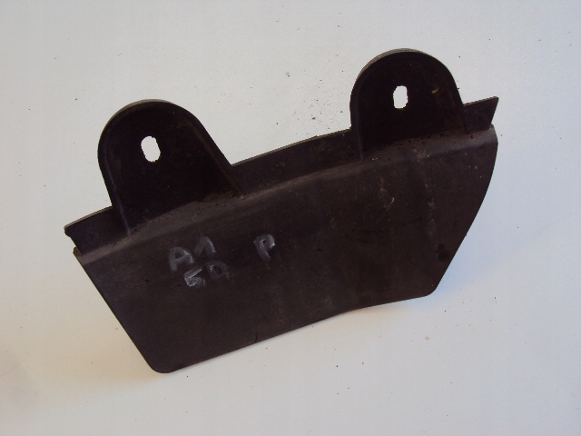 фото №1, Брызговик правые зад audi a1 sportback 1.6 tdi