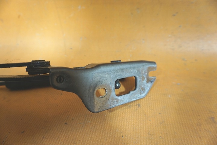 фото №8, Audi s5 8t cabrio петля крышки зад правое телескоп 8f0827302a / 8f0827550a