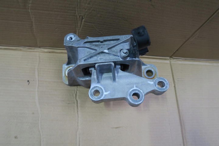 фото №1, Ford kuga mk3 1.5 ecoblue подушка двигуна