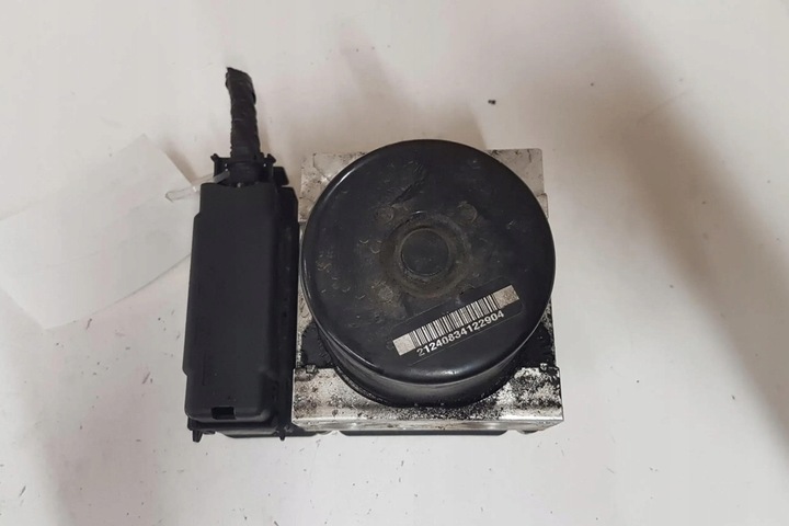 фото №7, Насос abs vw golf vi 5k1 1k0614517ca 1.6l дизель 2009