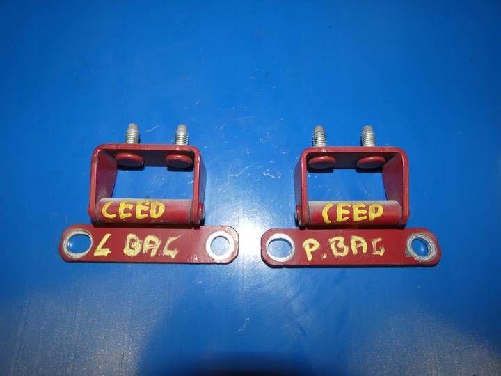 фото №1, Ceed ii 12- универсал петля крышки багажника петли