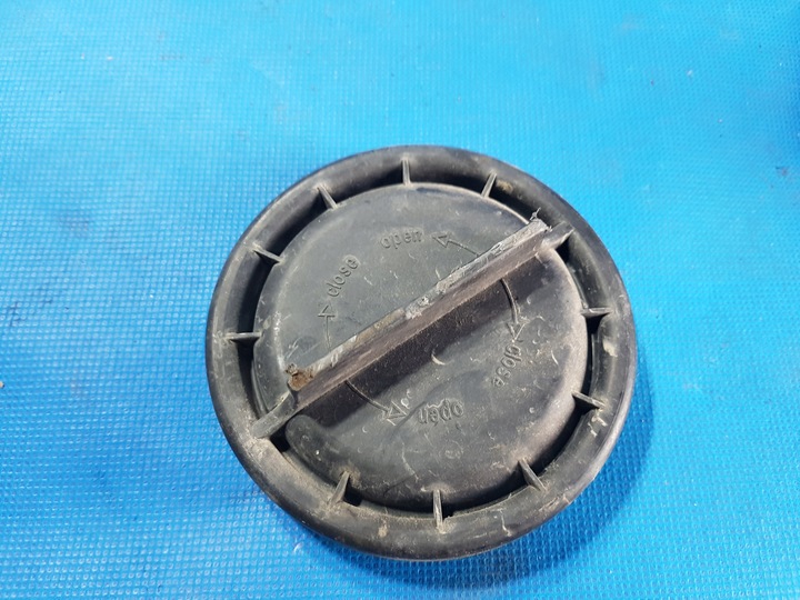 фото №1, Заглушка крышка лампы фара daf xf 106 , cf евро 6 14735400