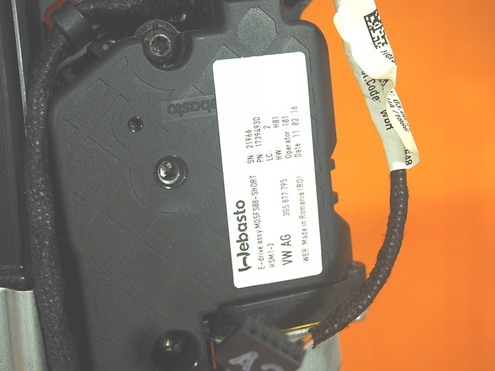 фото №15, Audi a4 8w b9 36km s line люк моторчик блок управления ролета 8w5887041a