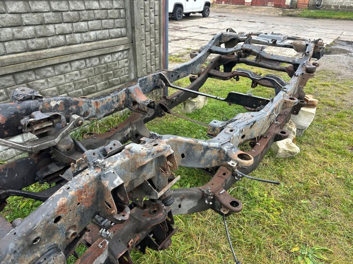 фото №8, Cadillac escalade 02-06r рама кузова оригинал oem