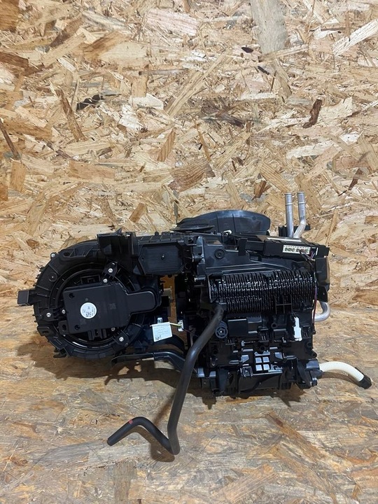 фото №5, Комплектная отопитель воздуходувка toyota yaris cross 23r оригинал