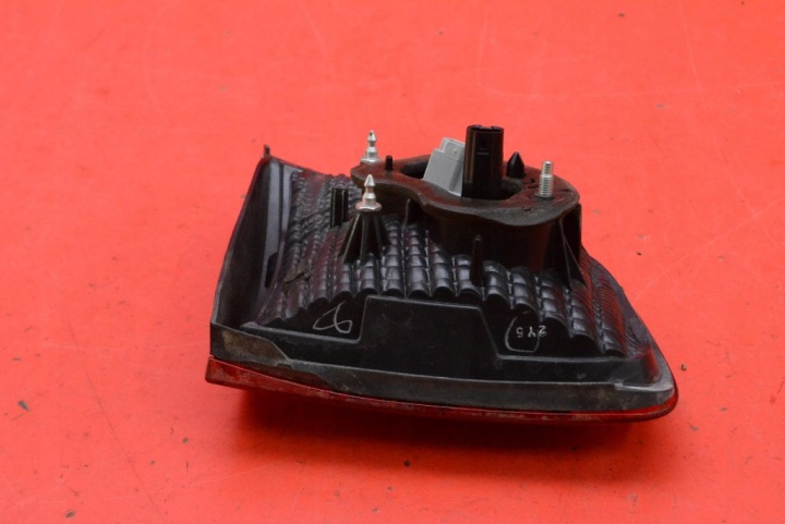 фото №7, Правая фара зад задняя 226-37168 peugeot 4008 1 i 12-17