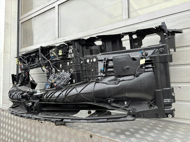 фото №6, Lucid air pas перед p11-e31000-12 p11-e33000-05 жалюзі замок