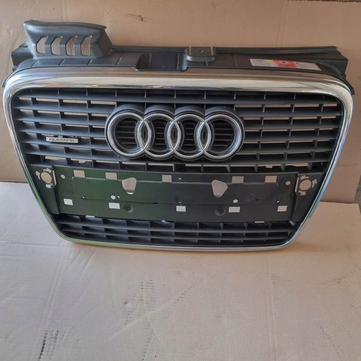 фото №1, Audi a4 b7 04-08 решітка радіатора оригінальний 8e0853651 pdc