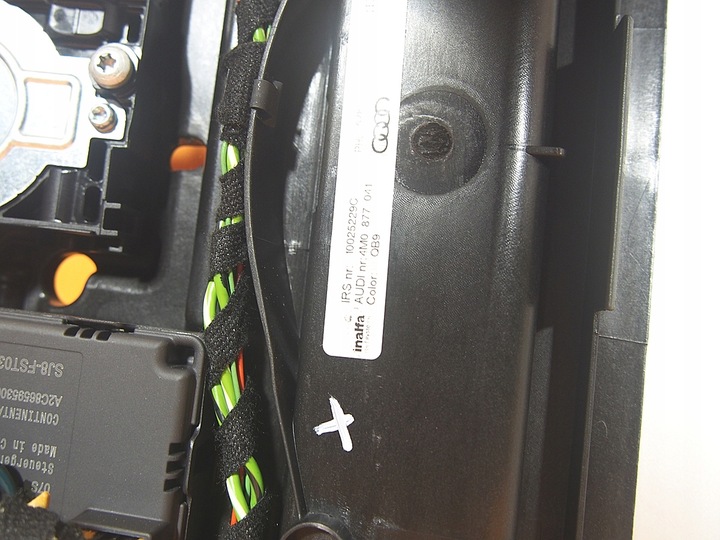 фото №15, Audi q7 4m люк панорама моторчик модуль ролета 4m0877041