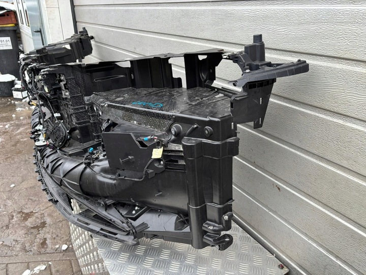 фото №7, Lucid air pas перед p11-e31000-12 p11-e33000-05 жалюзі замок