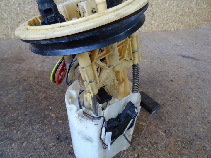 фото №11, Audi q3 8u 2.0 tdi насос пального 5n0919088m