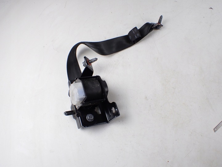 фото №1, Pas безпеки лівий зад hyundai i40 1.7 crdi універсал 89810-3z000